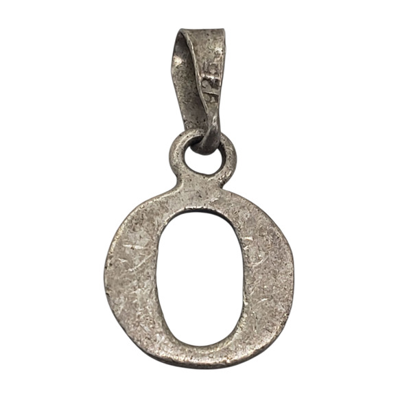 Sterling Silver 925 Letter O Initial Pendant Charm Small Dainty 0.95g Stamped - Picture 1 of 7